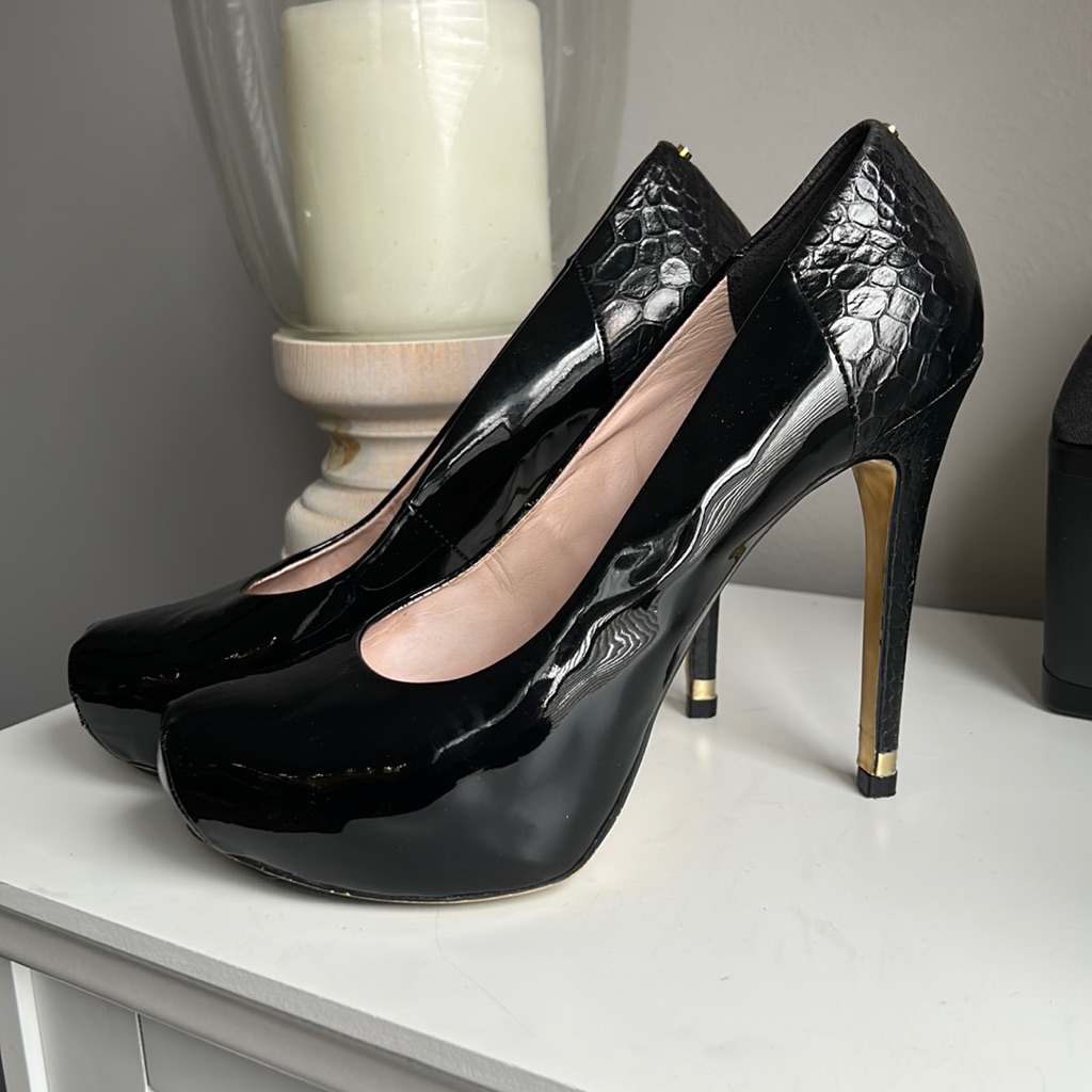 Ted Baker Patent Pumps Black 38.5